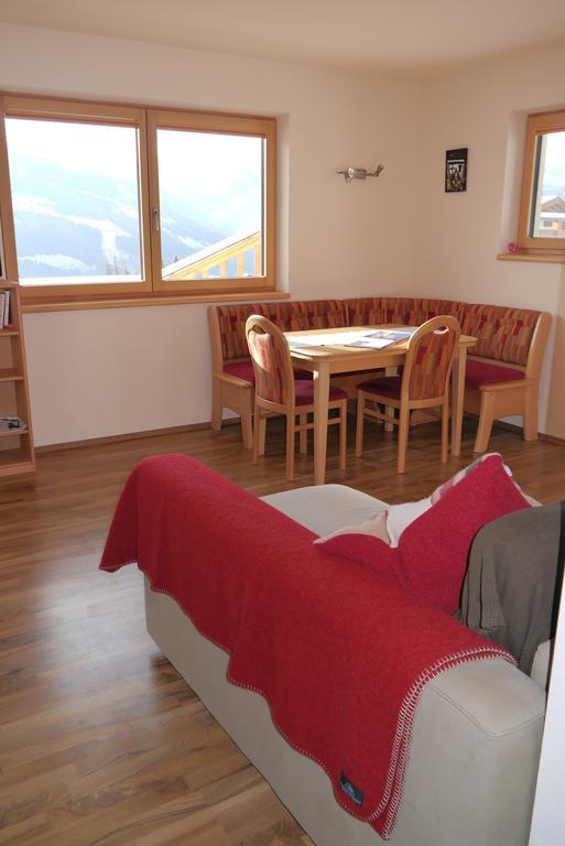 Austrian Alpine Apartments Ramsau am Dachstein Chambre photo
